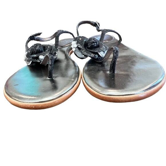10 Vince Camuto Black Snakeskin Print Thong Sandals Flower Rhinestone Embellishm - Picture 3 of 9